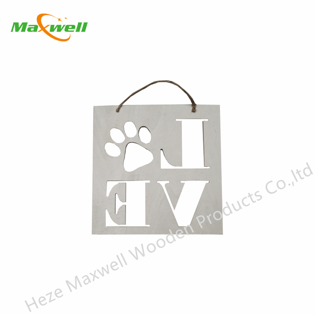 WOOD LOVE PLAQUE
