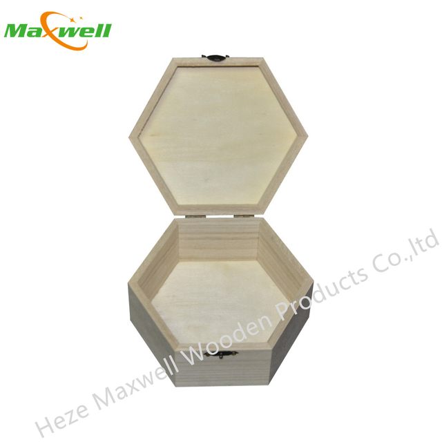 BOXBASIC MED PLAIN BEVEL EDGE HINGE