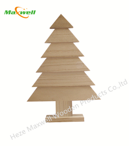Wood tree décor
